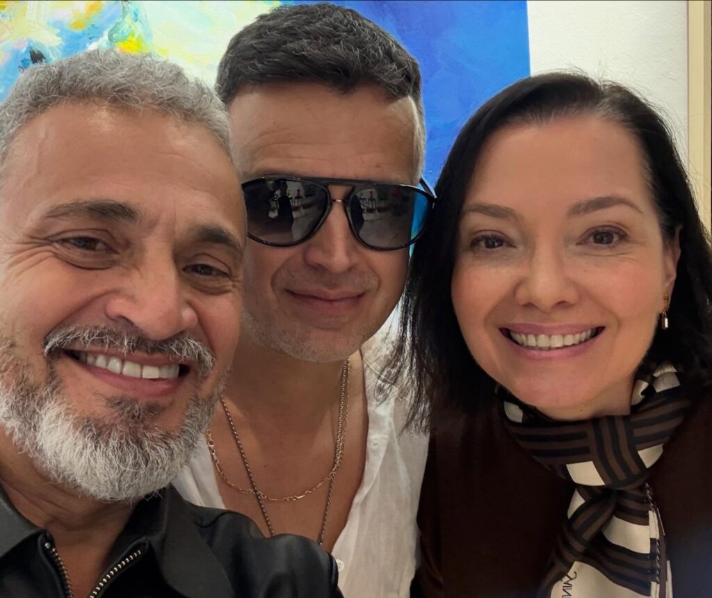 Instagram post from artdeclairegalerie. This post is in position 11.