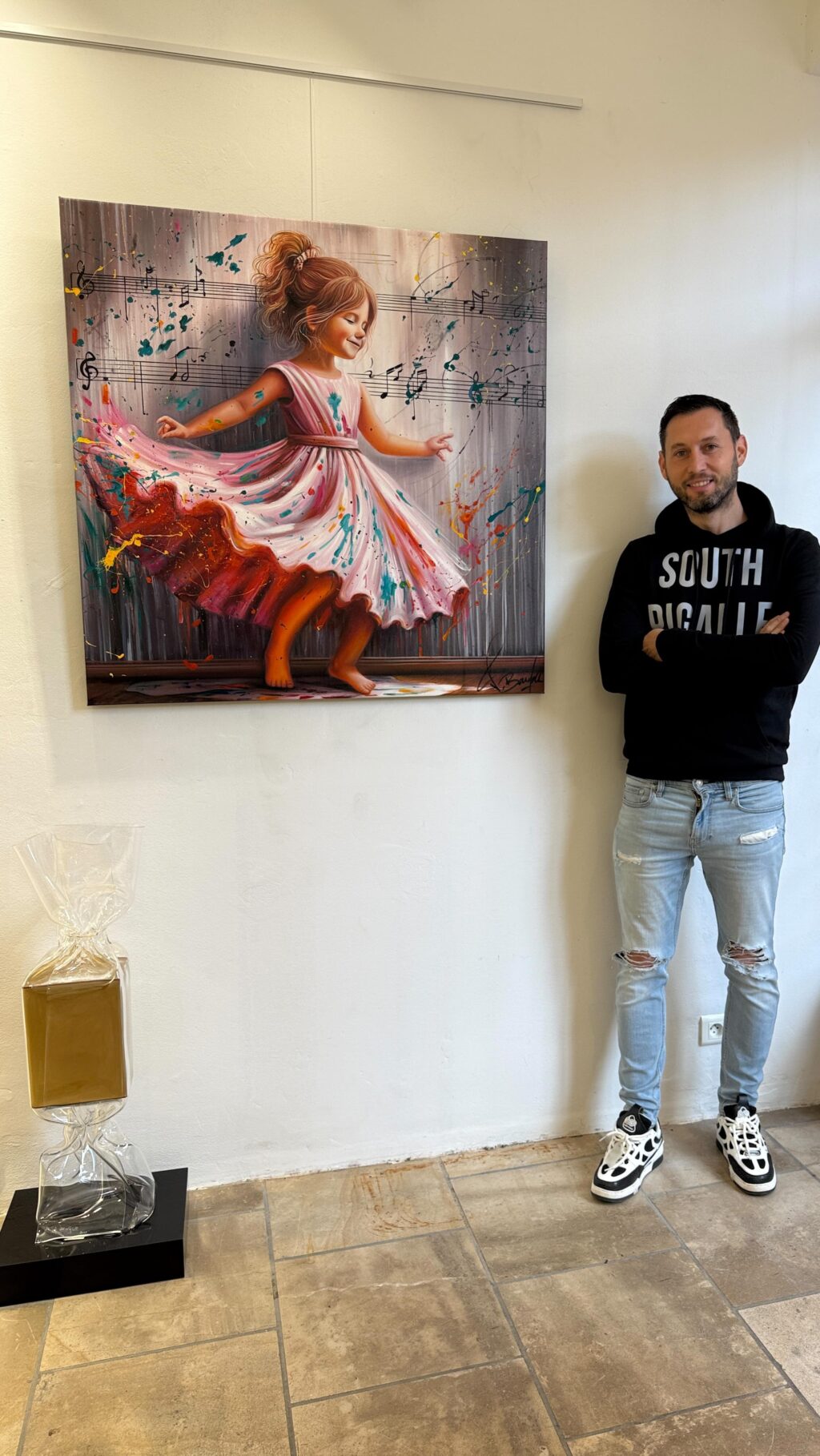 Instagram post from artdeclairegalerie. This post is in position 0.