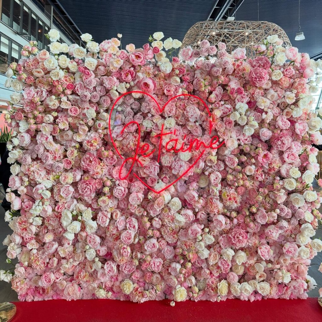 Instagram post from artdeclairegalerie. This post is in position 1.